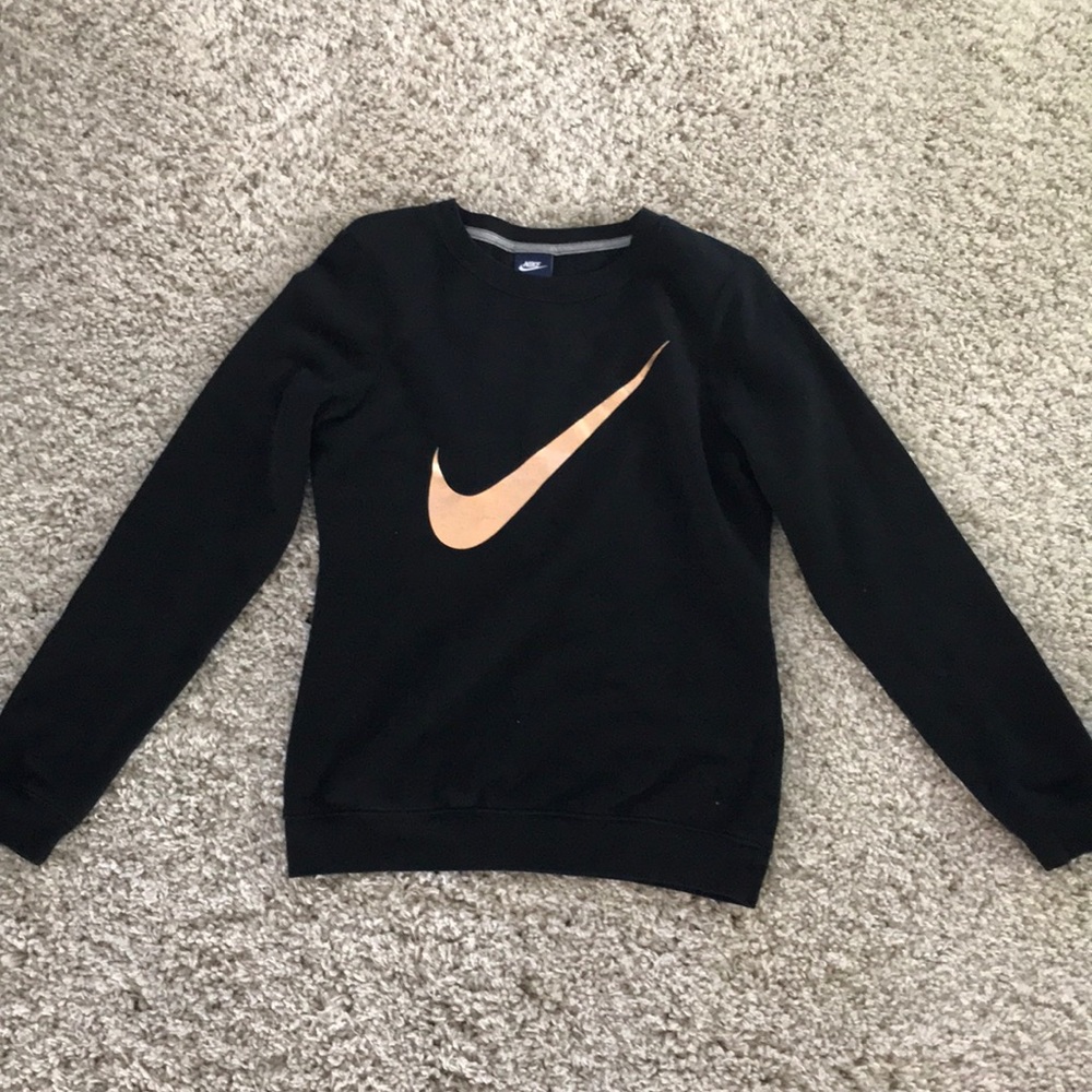 Nike long sleeve sweater l